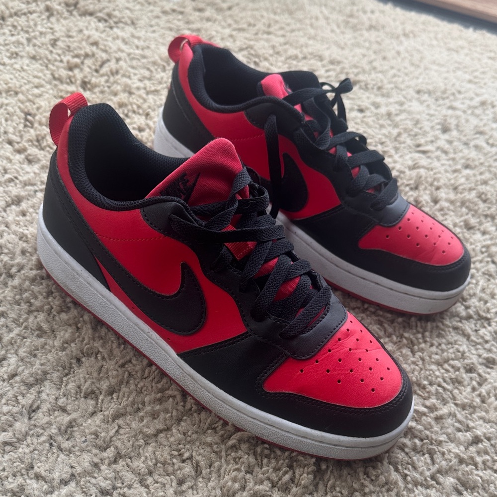 Nike Black and Red Athletic Shoes